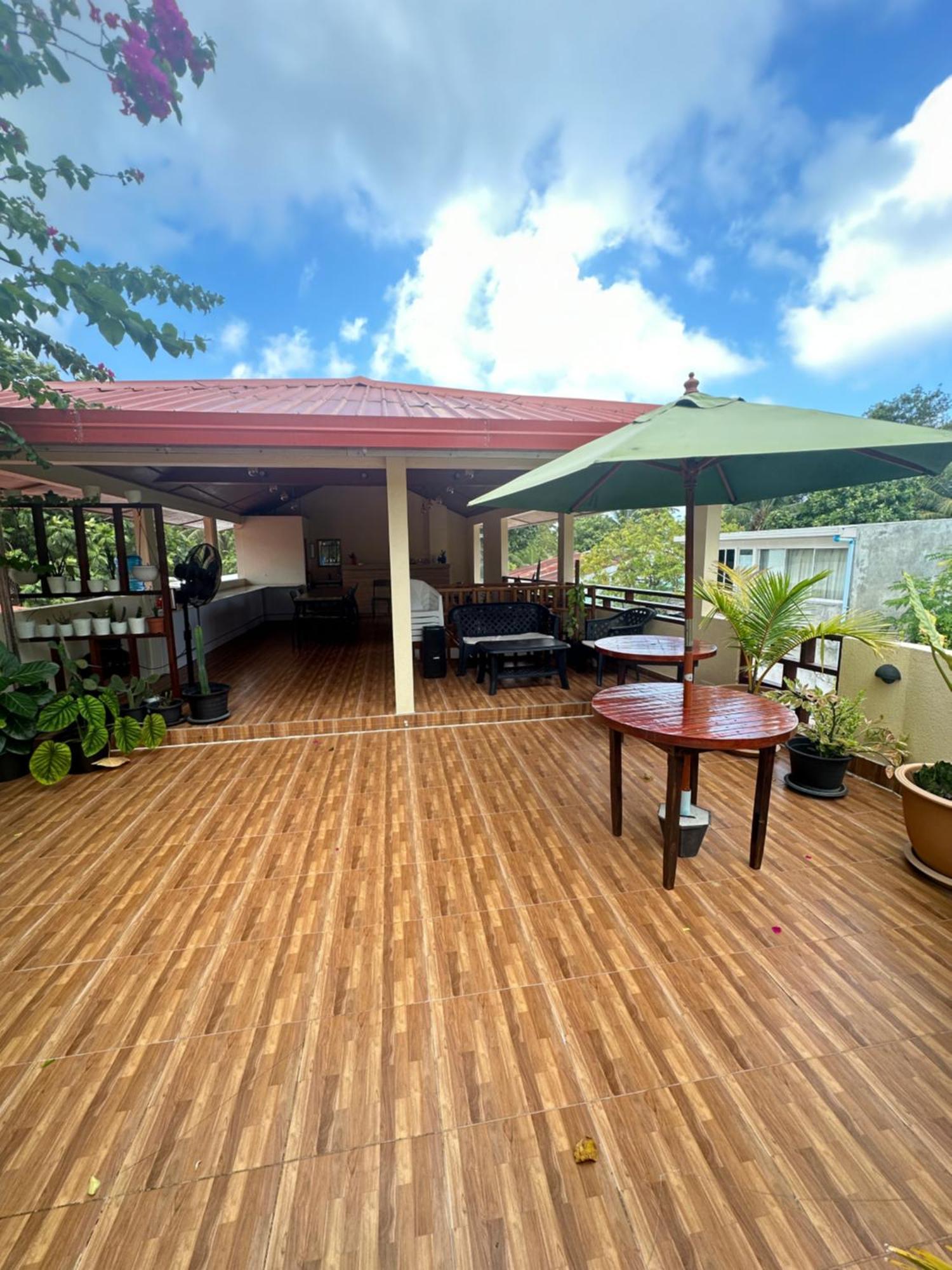 Hudhuvelimaldives Hotell Omadhoo Eksteriør bilde